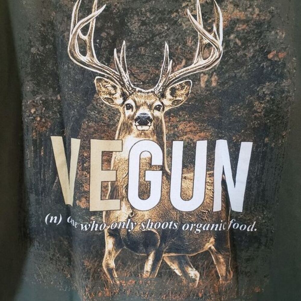 Vegun‎ Men's XL "Hunters" Graphic T-Shirt Novelty Vegan Humor Tee 100% Cotton